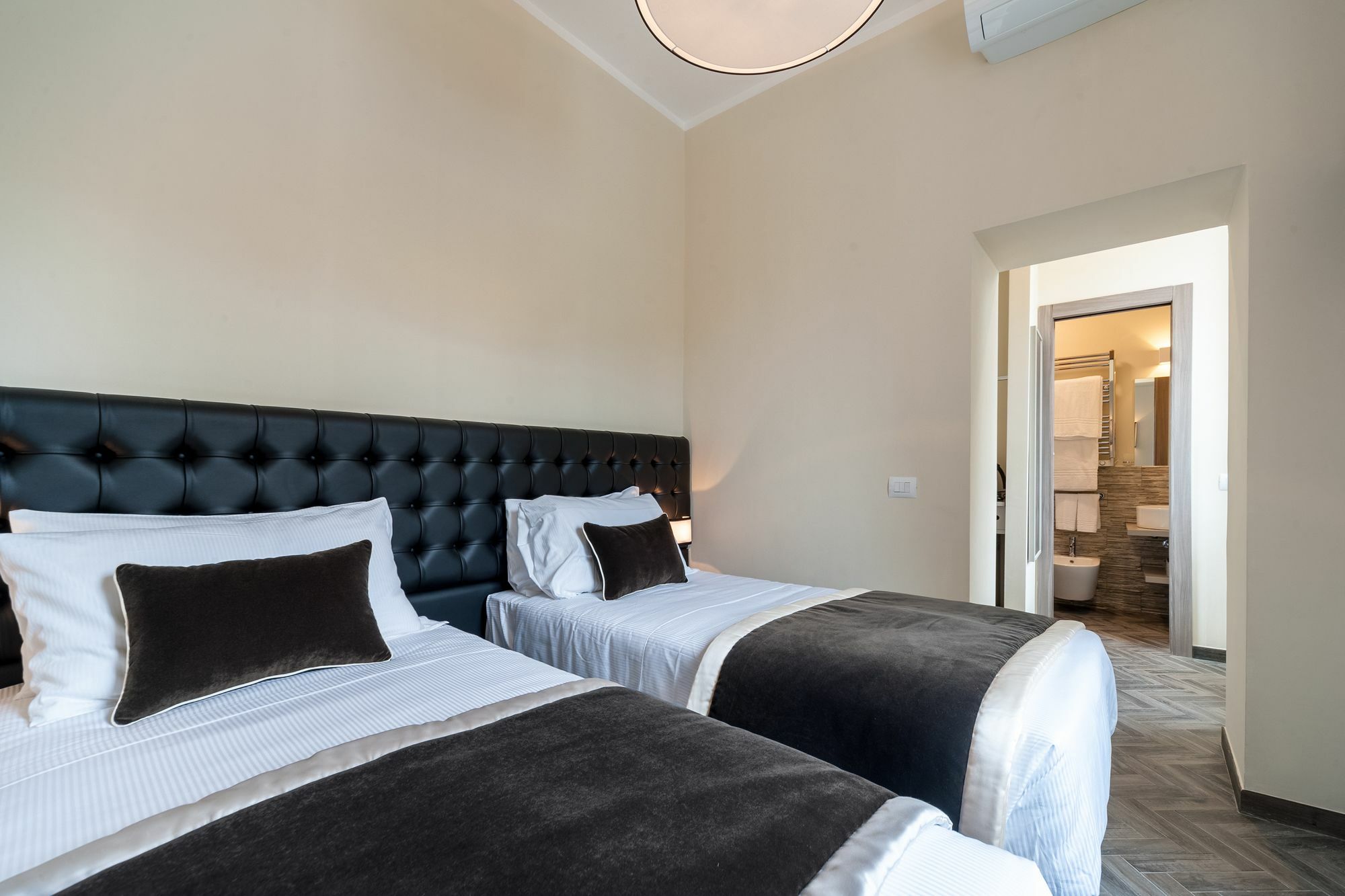 Foro Romano Luxury Suites Eksteriør bilde